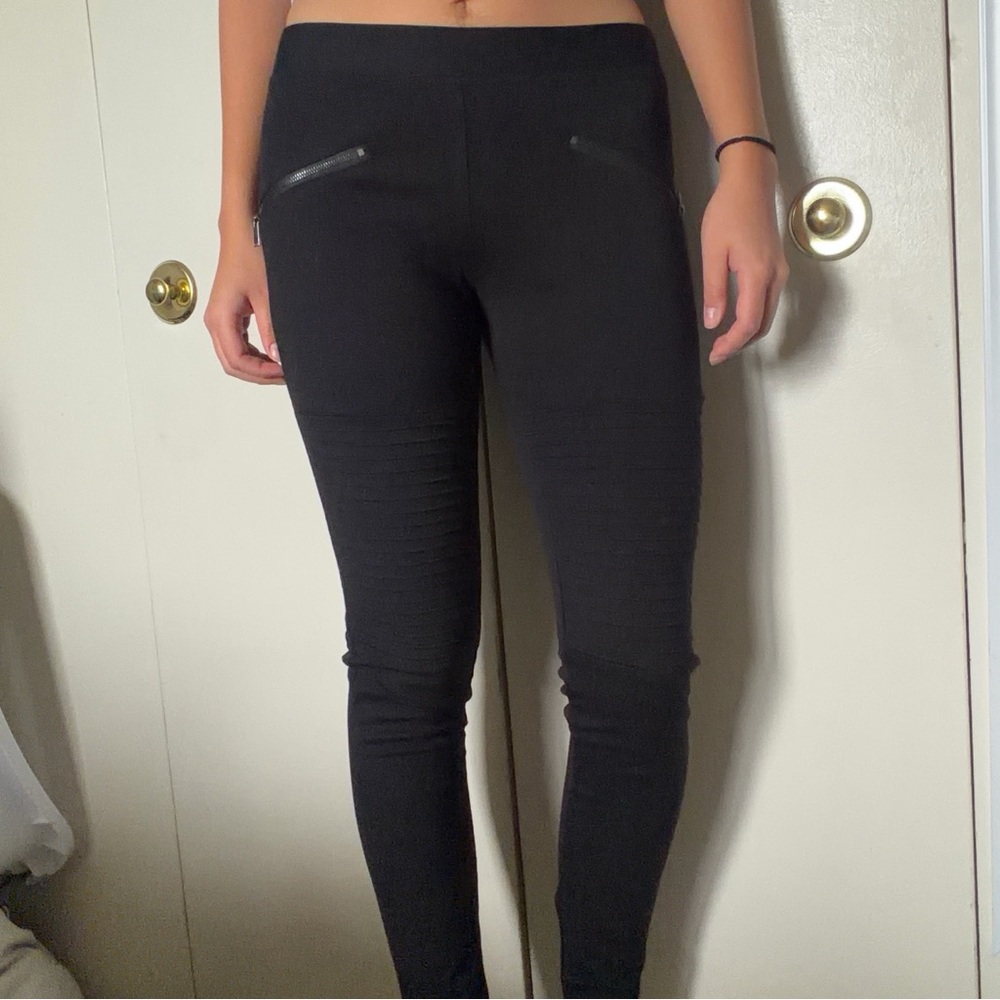 Express Black Women's Leggings with Zipper Accents